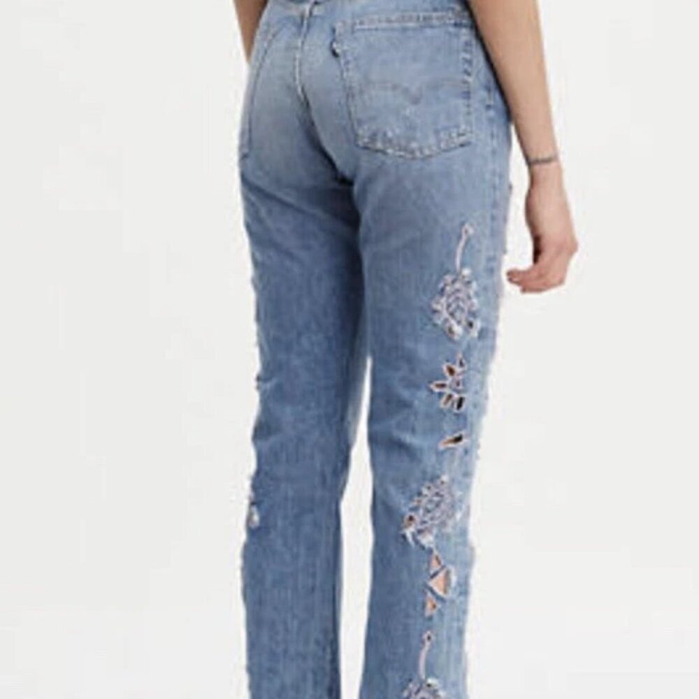 Levi's 501 ORIGINAL FIT LASER CUT CROP Waist 28 L 26" NWT